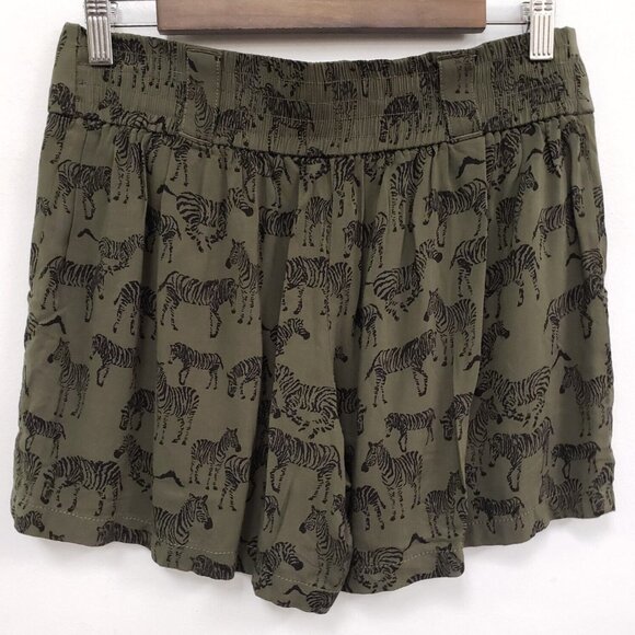 Daughters Of The Liberation Anthropologie Safari Zebra Shorts Size 2 Green Boho - Picture 2 of 10